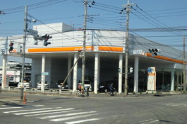 トヨタカローラ新埼玉(株)新座店